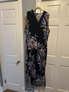 TAHARI Navy Floral Maxi Dress with Pink and Cream Accents 1X
